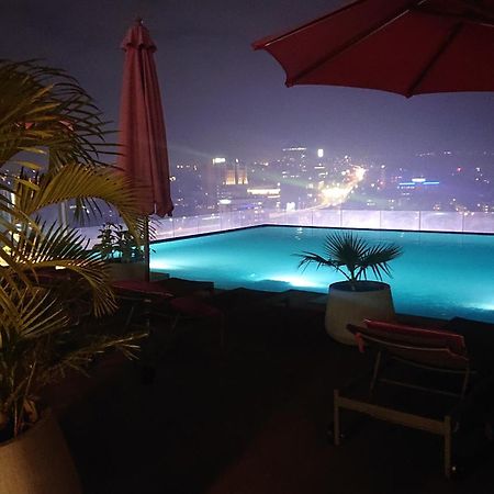 Luxury Skynest With Gym And Pool In Westlands Lägenhet Nairobi Exteriör bild